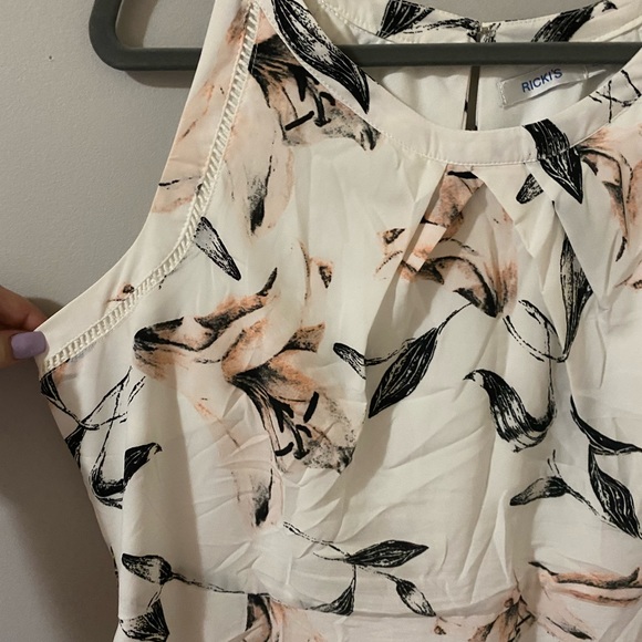 Spring Dress - Picture 2 of 5